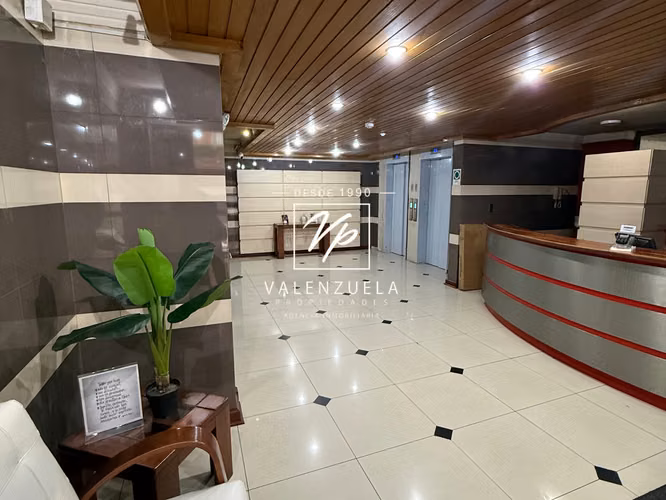 Pleno Centro, 3 Dormitorios, Estacionamiento y Bodega. - Imagen 8