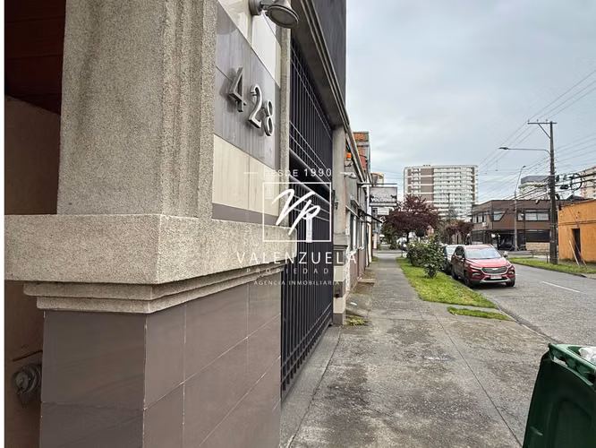 Pleno Centro, 3 Dormitorios, Estacionamiento y Bodega. - Imagen 5