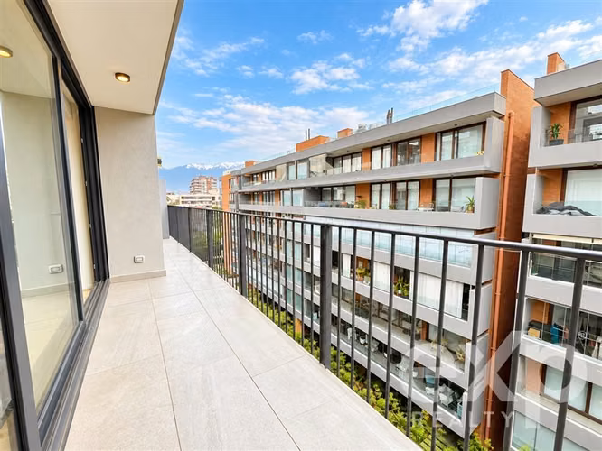 Moderno Depto 2D+2B+E+B, Edificio Boutique, Providencia - Imagen 13