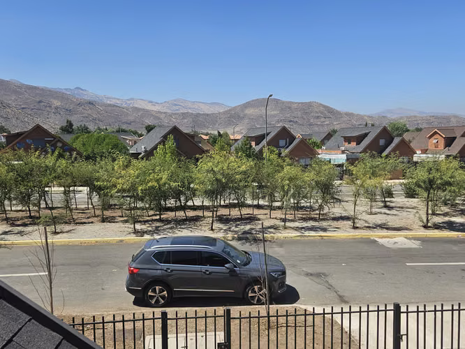Hermosa Casa en Chicureo/Colina 257 m2 - Imagen 12