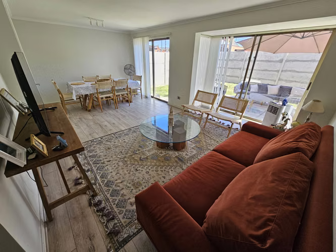 Hermosa Casa en Chicureo/Colina 257 m2 - Imagen 2