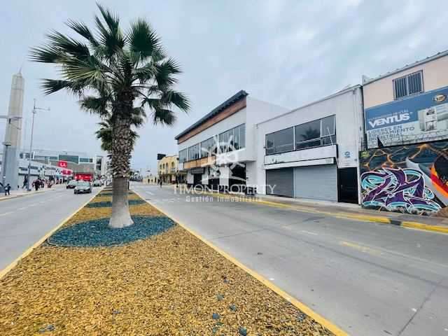 LOCAL COMERCIAL 2 PISOS, 200 m2 / 4 Baños (185397)