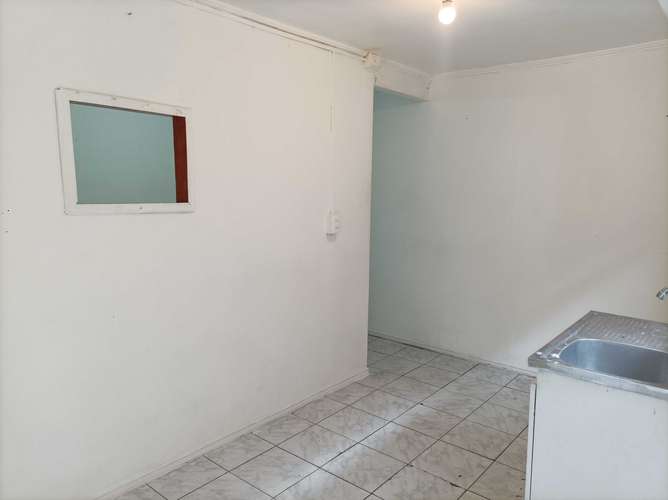 Comercial. 600 m2. José Ureta. Metro Lo Ovalle (185393)
