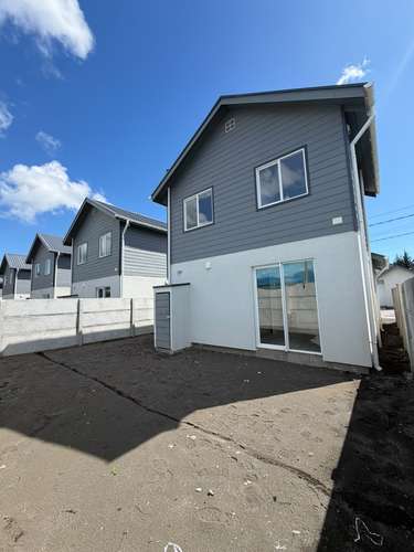 SE ARRIENDA CASA NUEVA Y A ESTRENAR EN SAN PEDRO DE LA PAZ