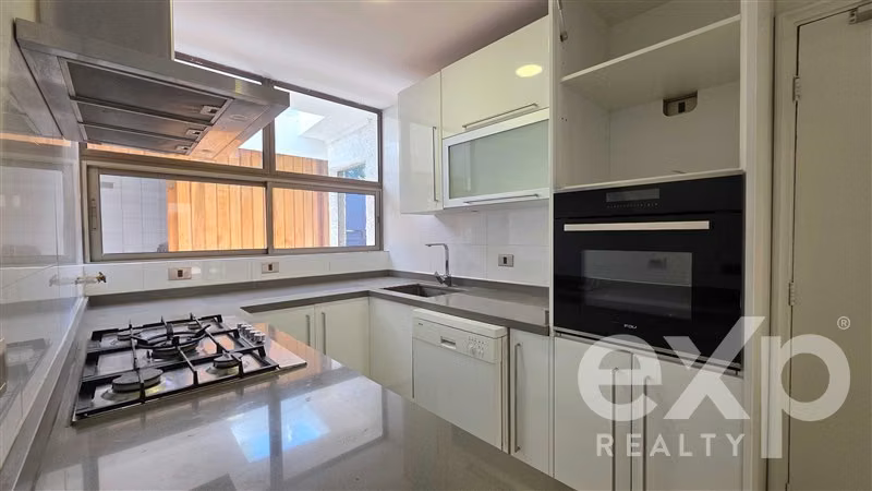 Casa en arriendo / Las Lomas - Imagen 11