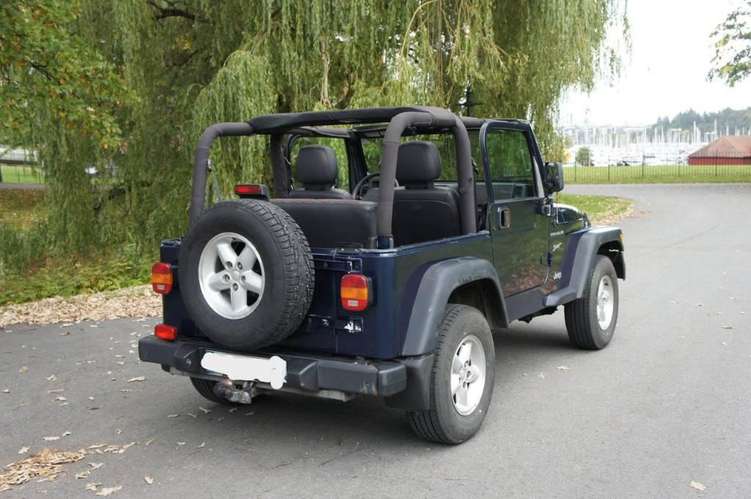 Jeep Wrangler Sport