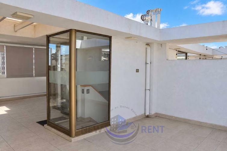 Penthouse Triplex con Gran Conectividad (185251)