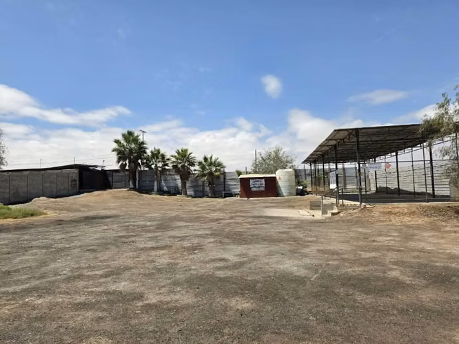 ARRIENDO TERRENO ...Gran Oportunidad de negocio Sector Villa Frontera Gallinazo !!!