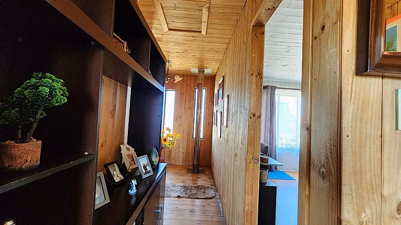 HERMOSA CASA CON TRES CABAÑAS EN VENTA EN PICHILEMU