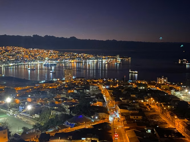 Valparaíso Preciosa Vista Mar, 2d2b Terraza, Piscina, Estacionamiento y Bodega