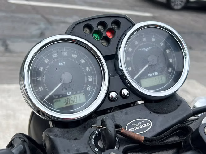 GUZZI V7 RACER SPECIAL 2014 - Imagen 16