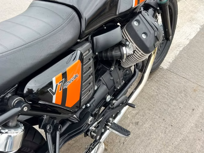 GUZZI V7 RACER SPECIAL 2014 - Imagen 14