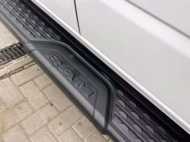 RAM 1500 BIGHORN 3.6 E TORQUE 2022 - Imagen 8