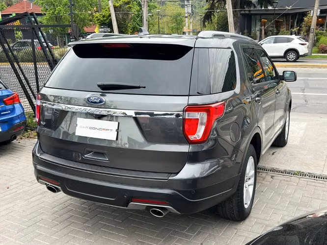 FORD EXPLORER 3.5 XLT 2019 - Imagen 4