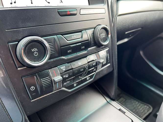 FORD EXPLORER 3.5 XLT 2019