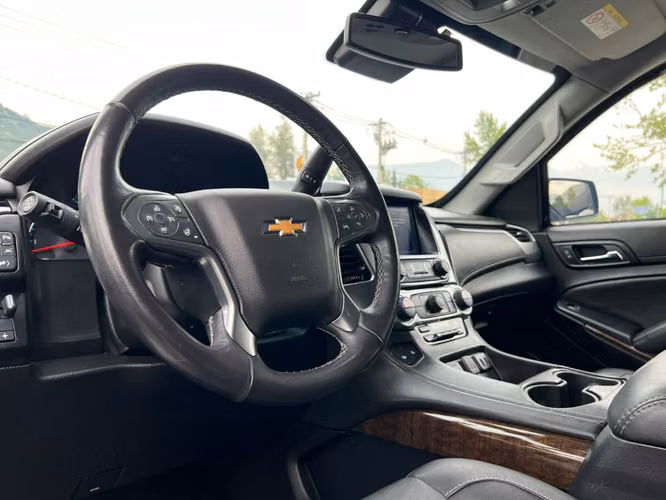 CHEVROLET SUBURBAN LT 5.3 BLINDADA 2021 - Imagen 10