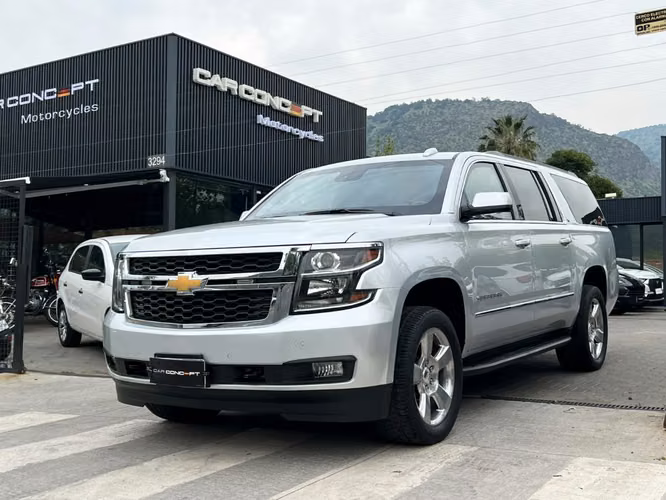 CHEVROLET SUBURBAN LT 5.3 BLINDADA 2021