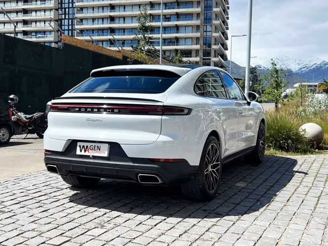 PORSCHE CAYENNE COUPE 3.0 V6 AWD 2024 - Imagen 3