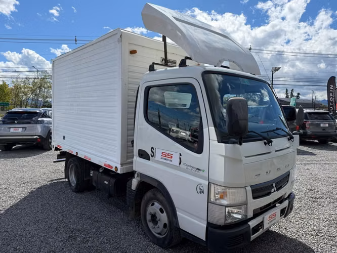 MITSUBISHI CANTER FUSO CANTER 413 2023 - Imagen 3