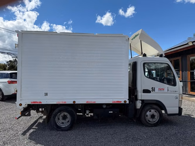MITSUBISHI CANTER FUSO CANTER 413 2023 - Imagen 4