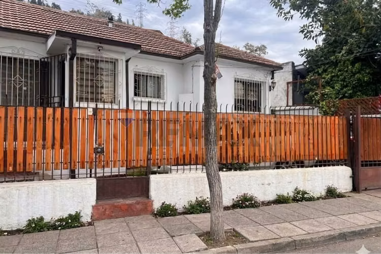 Casa en venta av. peru 4 dormitorios 2 baños - Imagen 17