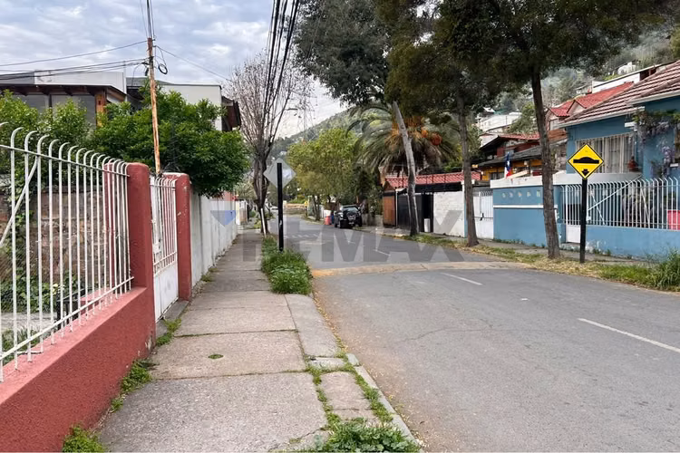 Casa en venta av. peru 4 dormitorios 2 baños - Imagen 18