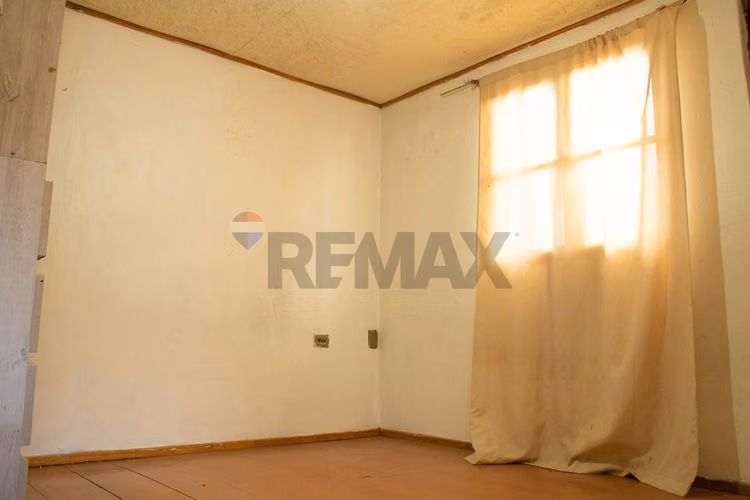 Casa con gran terreno y galpón en huechuraba - Imagen 16