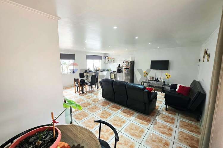 Venta casa de 2 pisos + dpto ind + local comercial - Imagen 5