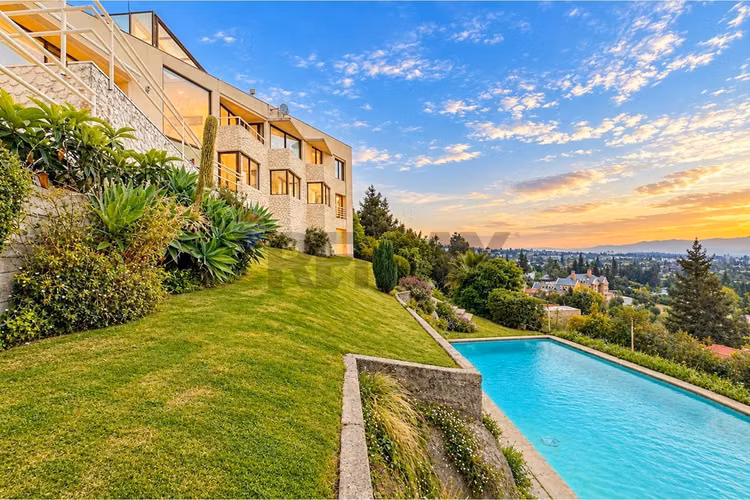 Exclusiva casa con hermosa vista/ quinchamalí