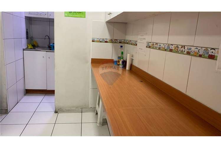 Amplia oficina en arriendo - edifico financiero - Imagen 9