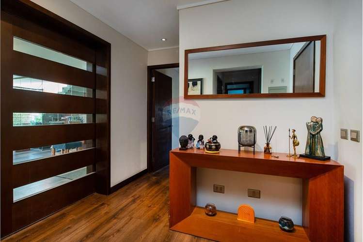 Venta depto 5d-5b con rooftop la reina - Imagen 8
