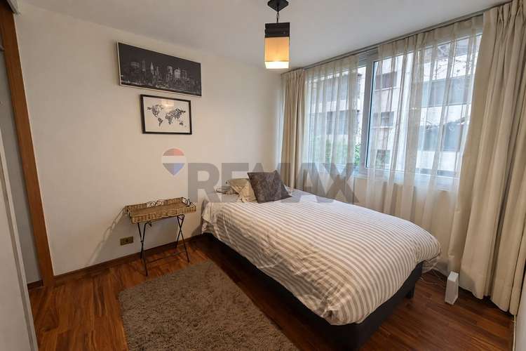 Arriendo amoblado 2d con terraza en el golf - Imagen 8