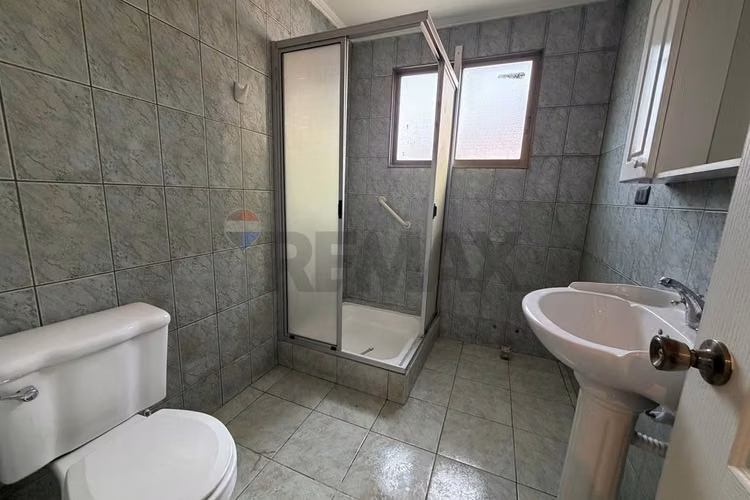 Arriendo dos casas independientes calle sucre - Imagen 13