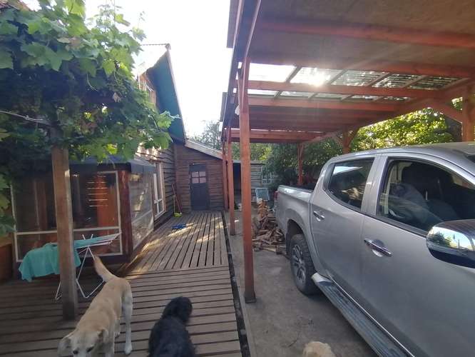 VENTA PARCELA CON CABAÑAS PARA ARRENDAR