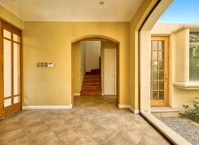 GOLF DE MANQUEHUE SÓLIDA  NORTE PURO  6D 4B PAÑO PLANO 815M2 - Imagen 9