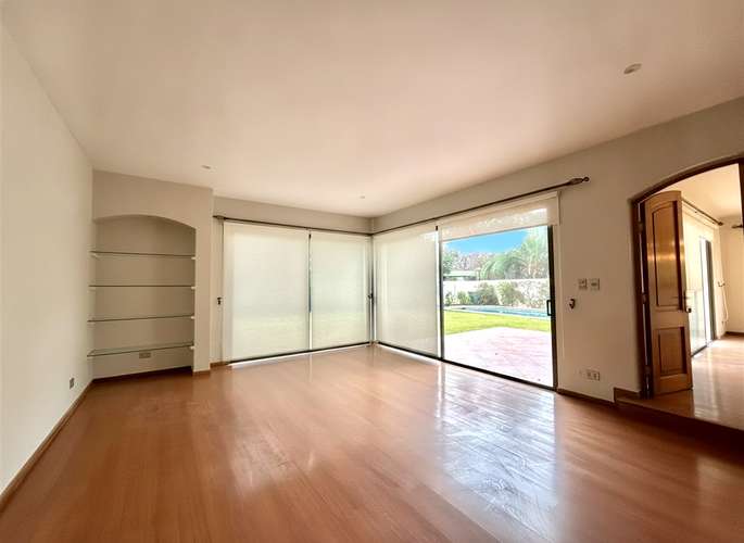 GOLF DE MANQUEHUE SÓLIDA  NORTE PURO  6D 4B PAÑO PLANO 815M2 - Imagen 11