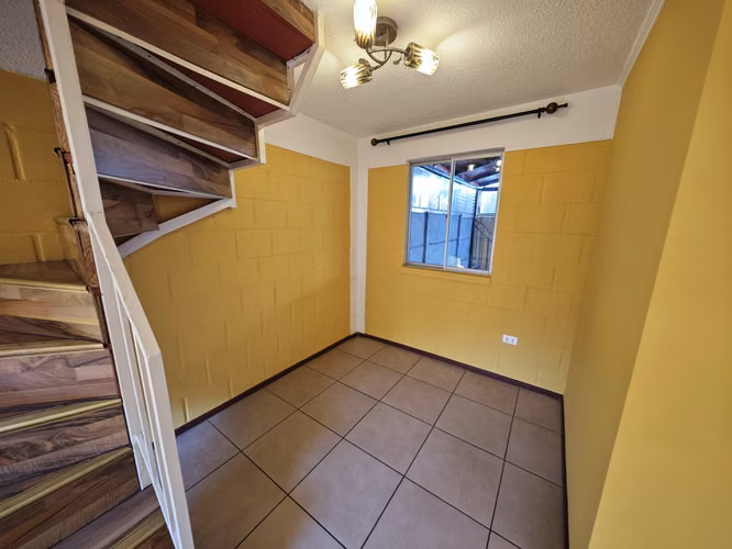CASA PADRE HURTADO 3 DOR 2 BAÑOS EL MANZANO