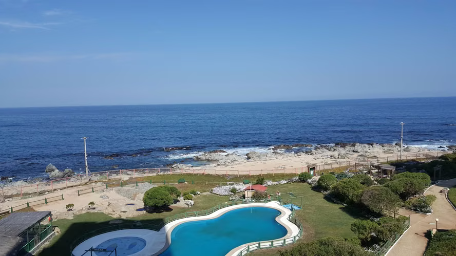 AMPLIO DEPARTAMENTO HERMOSA VISTA AL MAR EN EL TABO