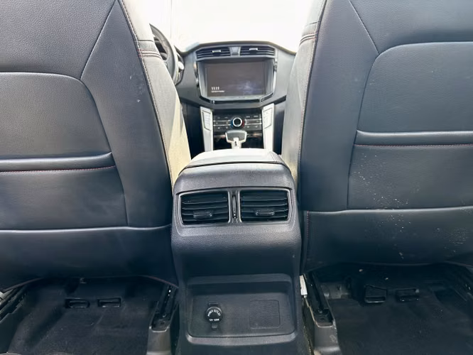 Maxus T60 2.0 Aut 4x4 2022 - Imagen 18