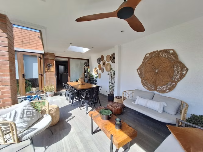 HERMOSA CASA FAMILIAR / EXCELENTE UBICACIÓN - Imagen 26