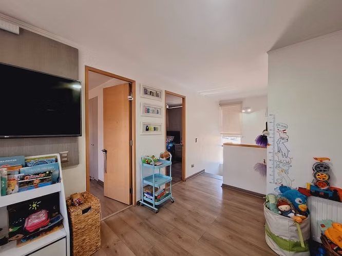HERMOSA CASA FAMILIAR / EXCELENTE UBICACIÓN - Imagen 20