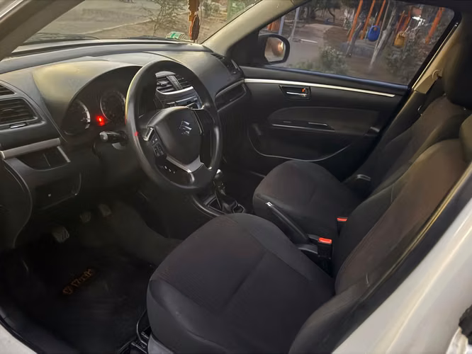 SUZUKI SWIFT 1.2 AÑO 2018 - Imagen 17
