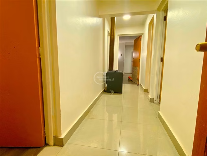 Casa en arriendo de 5 dorm. en Pirque