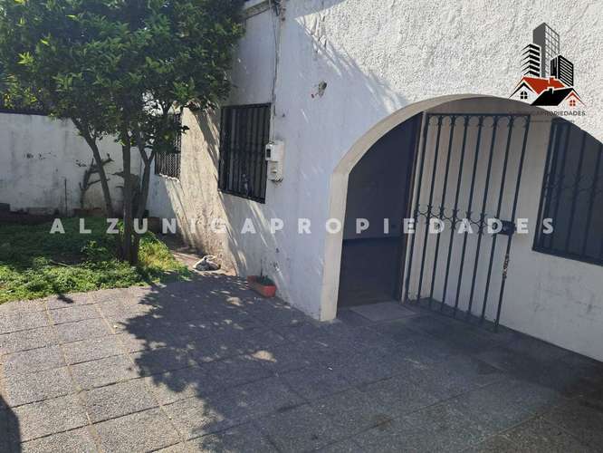 Se ARRIENDA CASA CON PISCINA LA CISTERNA (164014)