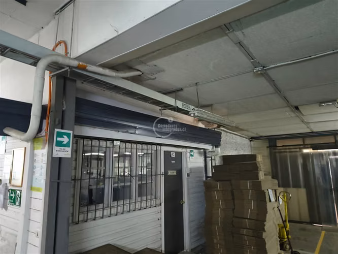 Industrial en arriendo en Macul
