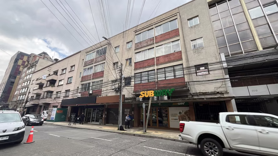 Excelente departamento en el centro de la ciudad - Imagen 1