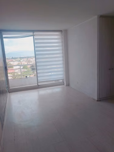 Departamento semi nuevo, muy bien equipado, cocina amoblada completa