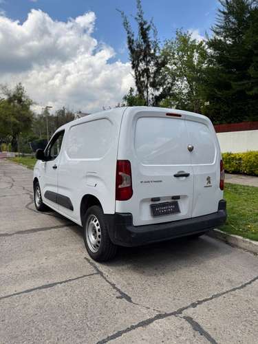 PEUGEOT PARTNER L1 - 2023 | 4941 - Imagen 3