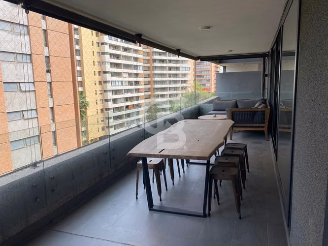 Arriendo Elegante Dpto. Las Condes, Terraza, Estac. CBG - Imagen 4