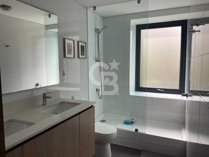 Arriendo Elegante Dpto. Las Condes, Terraza, Estac. CBG - Imagen 15